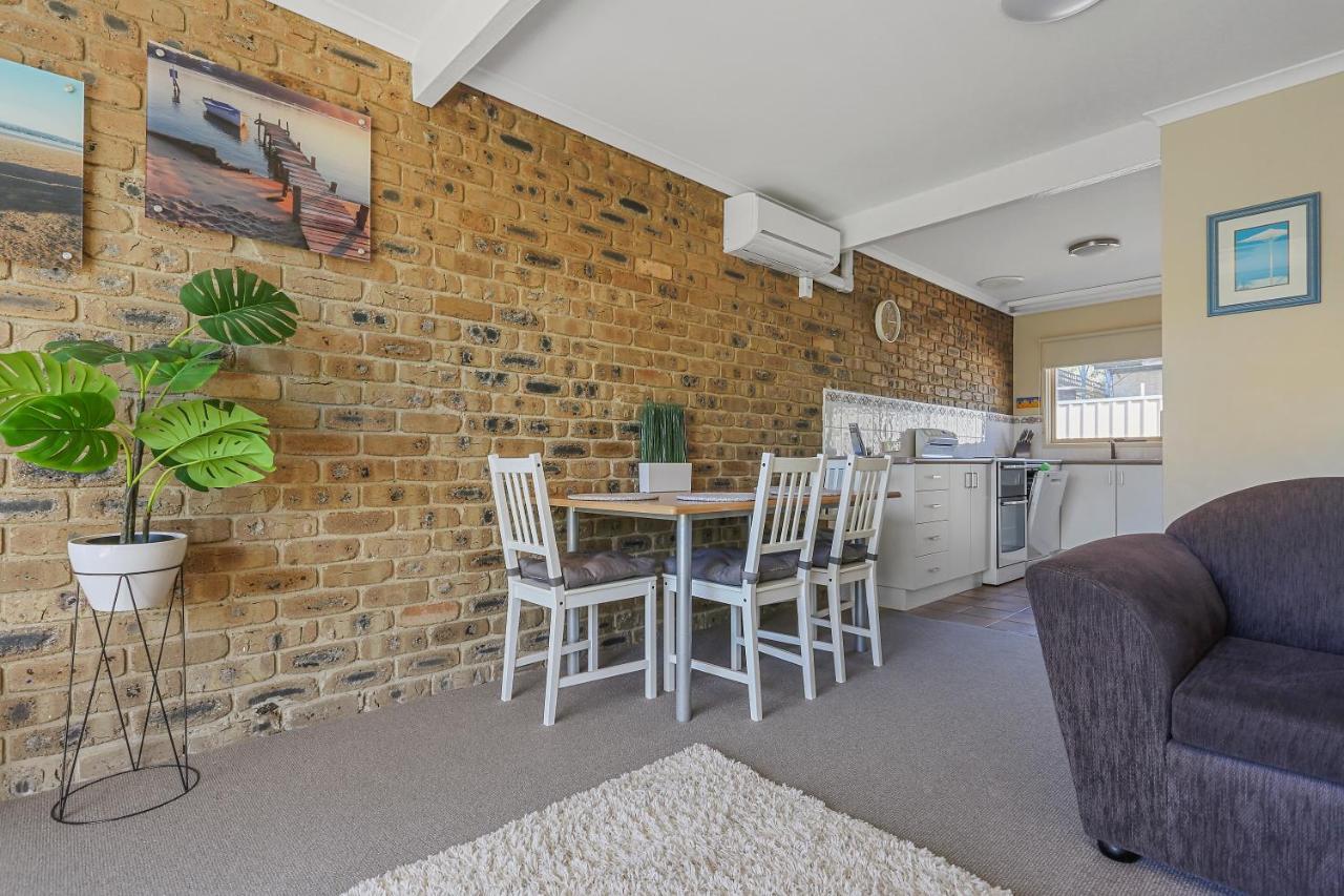 The Retreat Lakeside Merimbula Ngoại thất bức ảnh